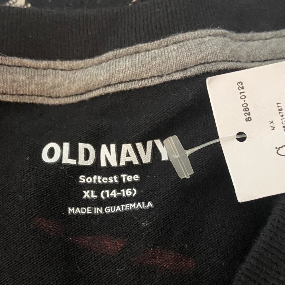 Old Navy Black Tee with Red & Cream Skateboarding Ghosts XL (14-16)